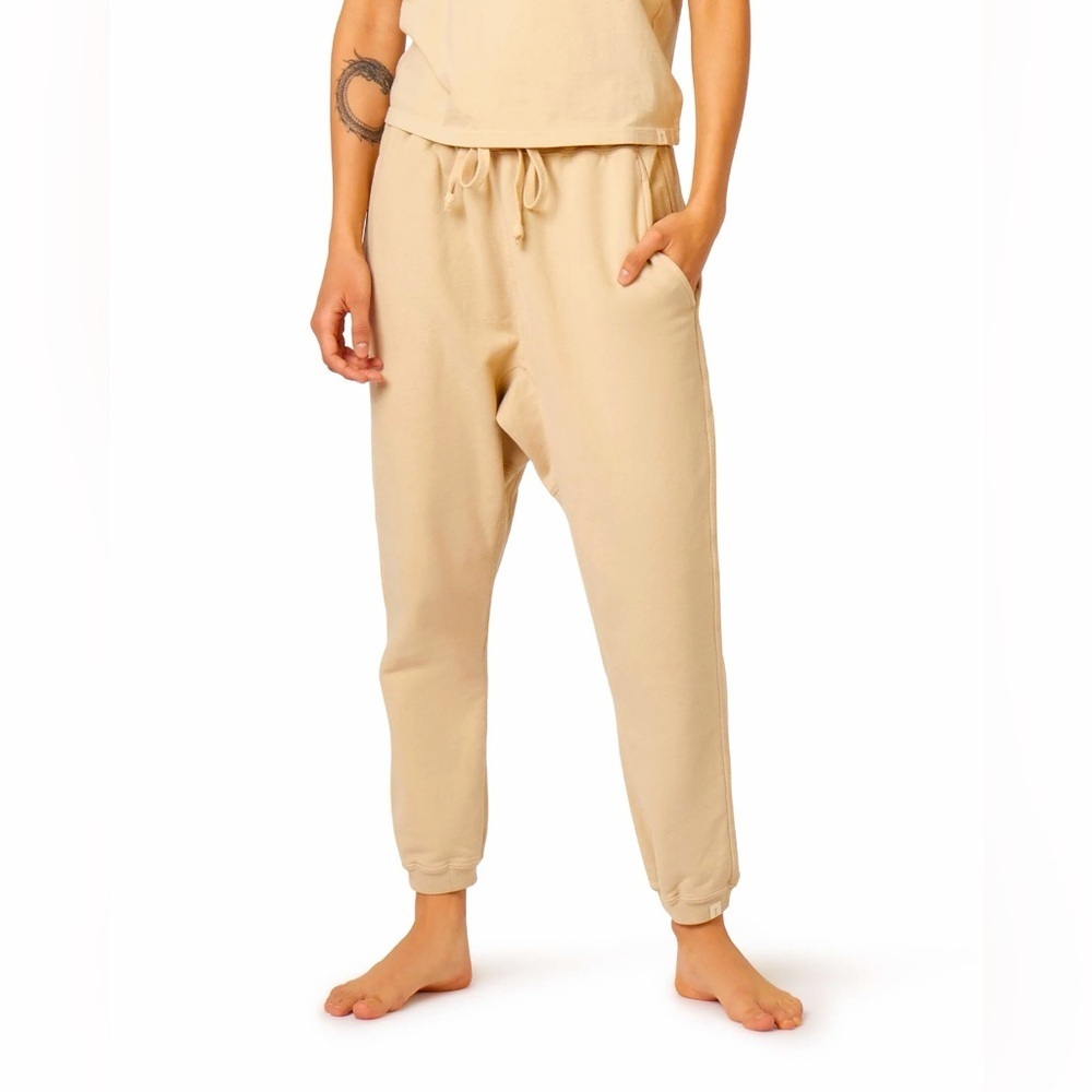 TKEES Core Jogger Latte 1/S